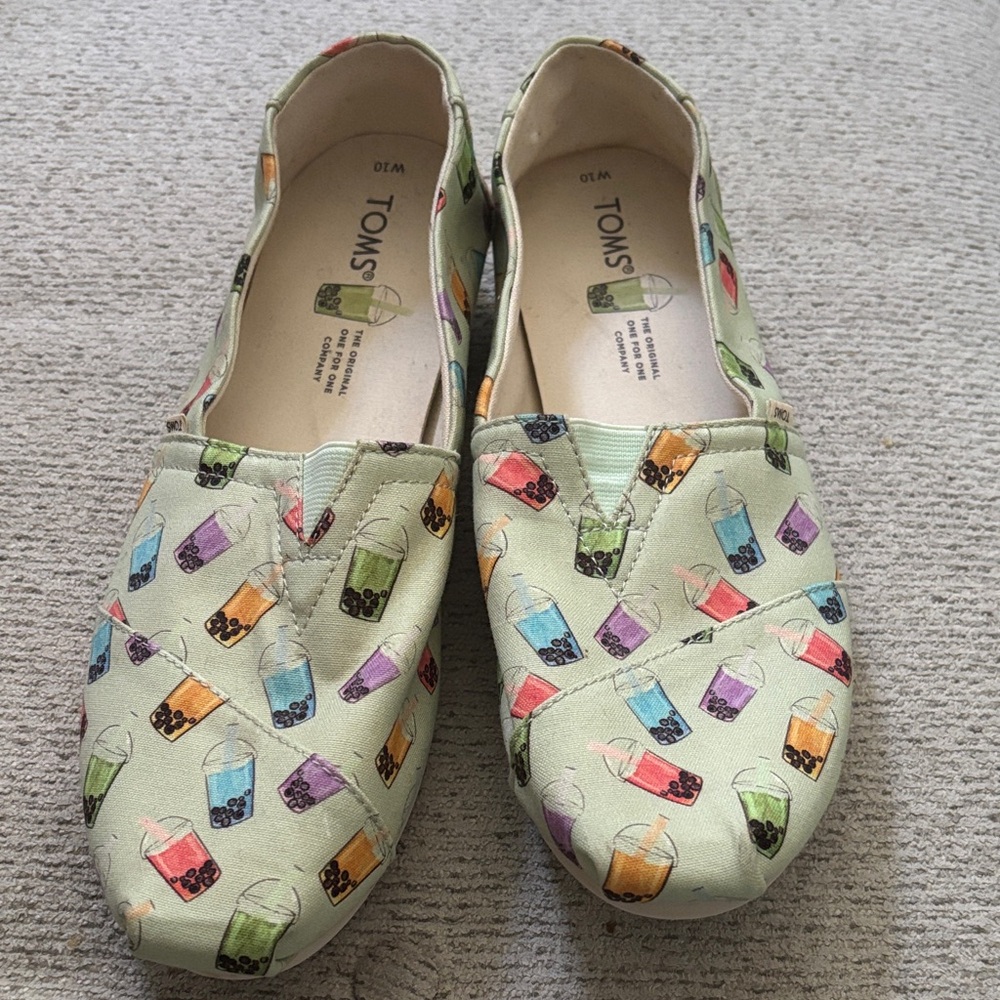 TOMS Bubble Tea Print - Light Green